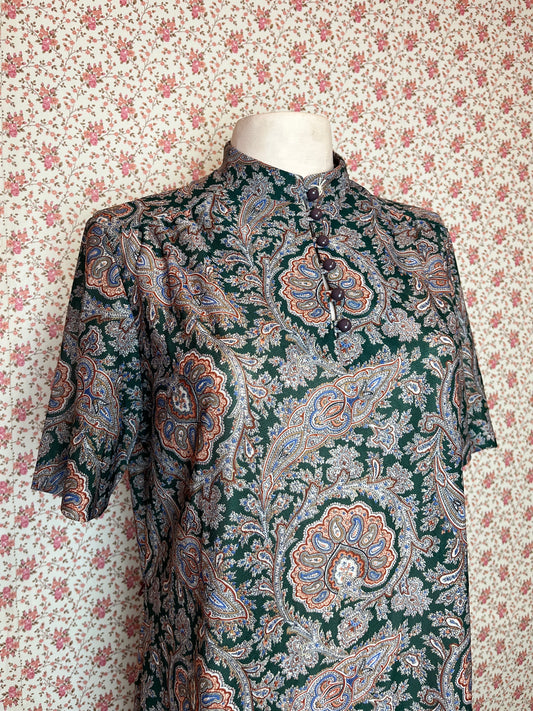 Vintage 1970s Joan Curtis Paisley Shift Dress
