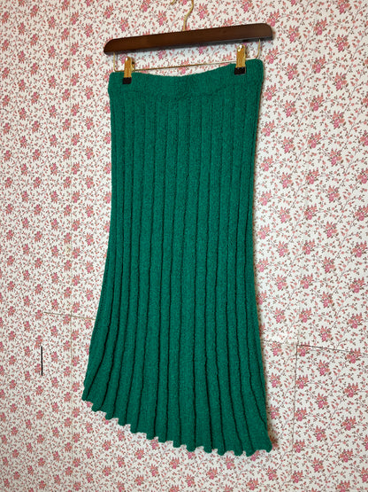 Vintage 1960s Green Ribbed Knitted Top & Skirt 2 Piece