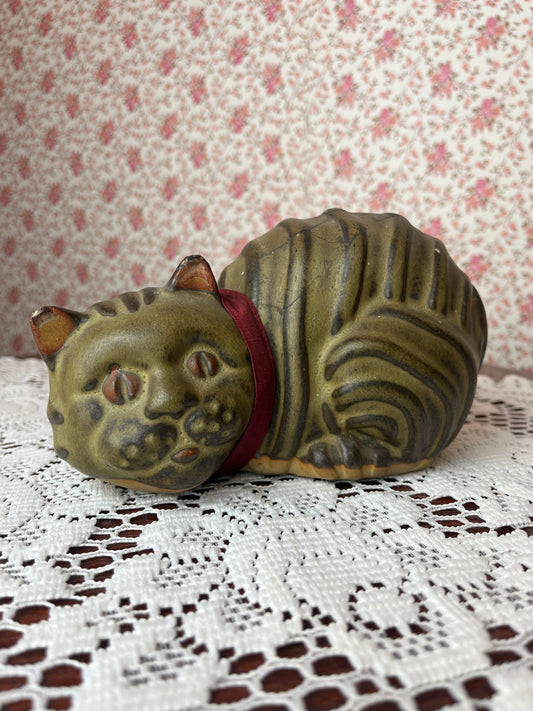 Vintage Earthenware Pottery Cat Moneybox