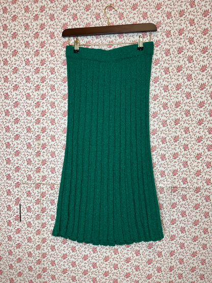 Vintage 1960s Green Ribbed Knitted Top & Skirt 2 Piece