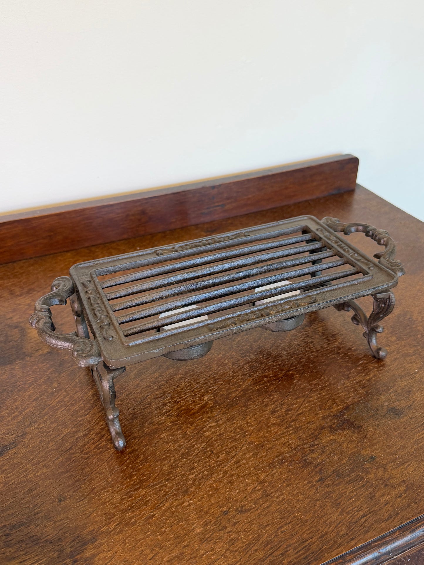 Vintage Cast Iron Tealight Food Warmer