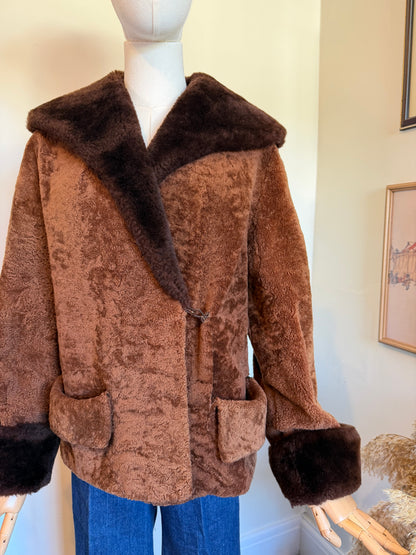 Vintage 1970s Chocolate Brown Sheepskin Collar and Cuff Jacket - Size Medium