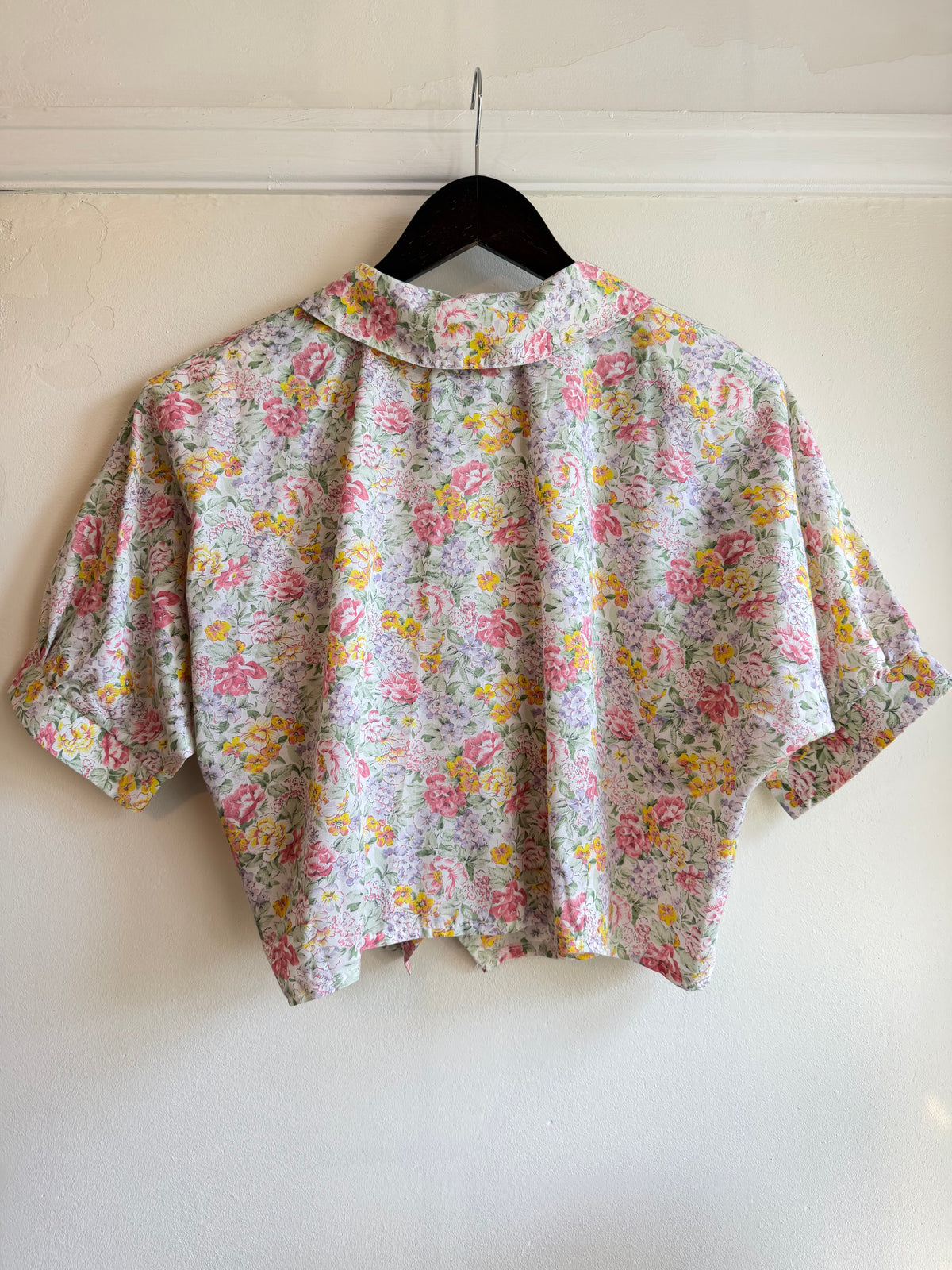 Vintage 1980s Floral Batwing Short Sleeve Blouse - Size Large
