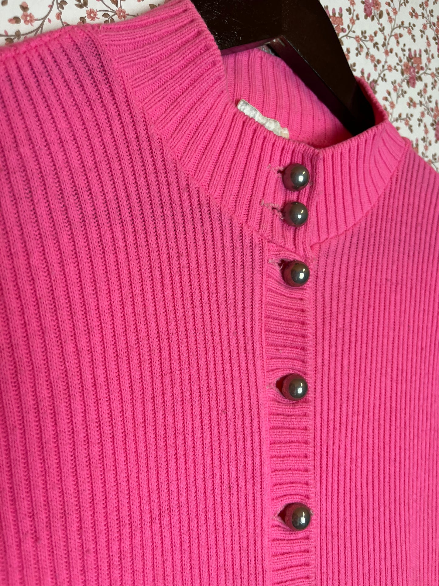 Vintage 1960s Neon Pink Ribbed Cardigan