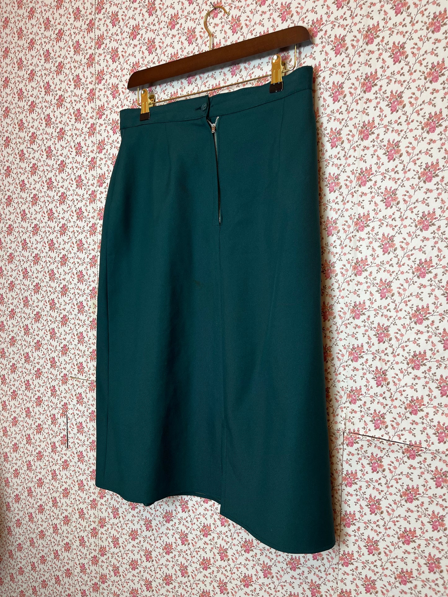 Vintage 1970s Dark Green Pleat Detail Midi Skirt