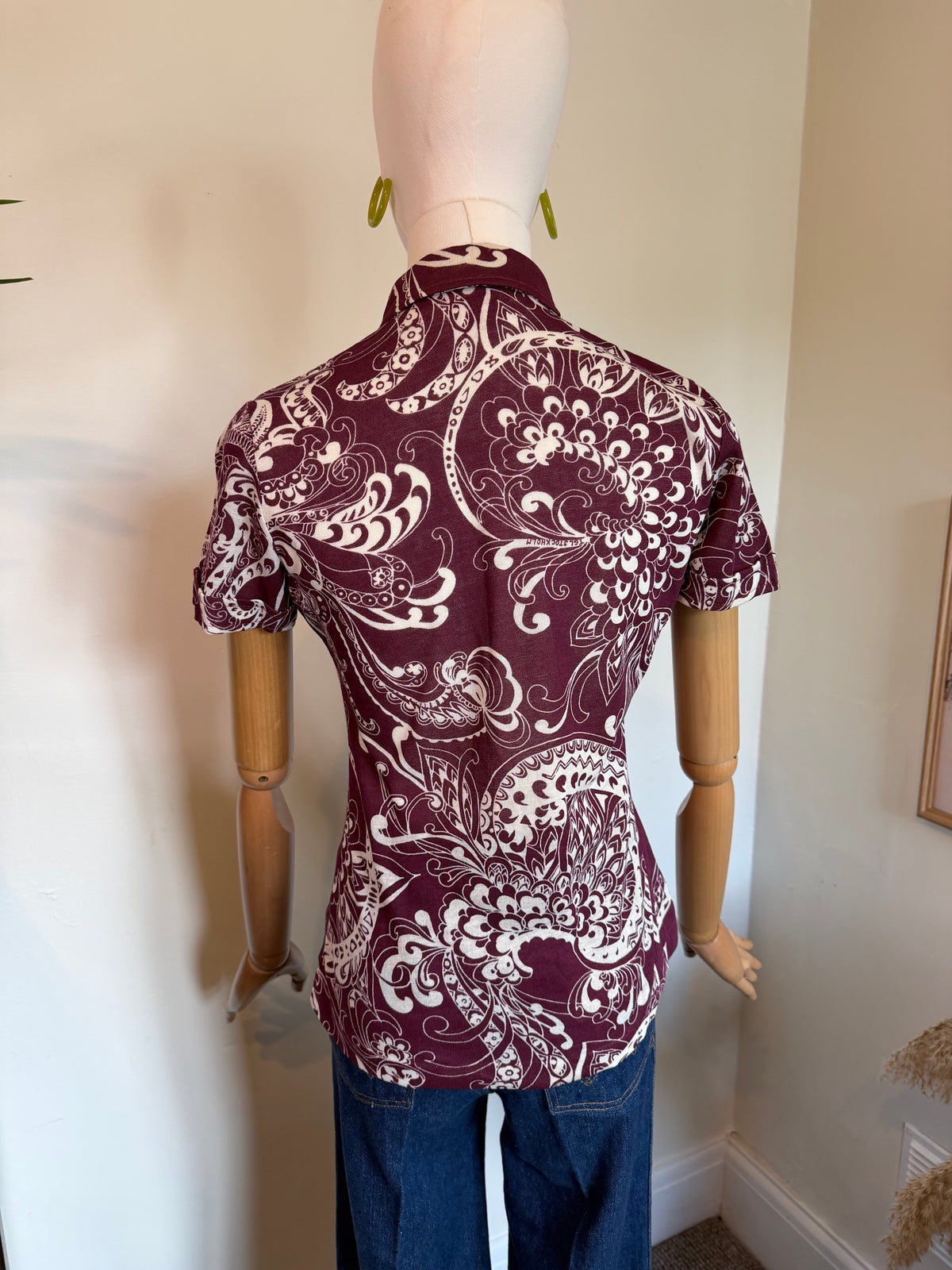 Vintage 1970s Burgundy Paisley Short Sleeve Blouse - Size Small
