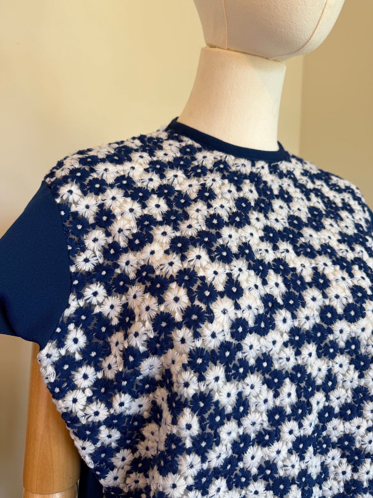 Vintage 1960s Floral Embroidered Semi Sheer Tee