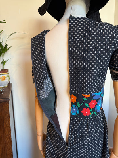Vintage 1970s Folk Floral Cotton Maxi Dress - Size Small/Medium