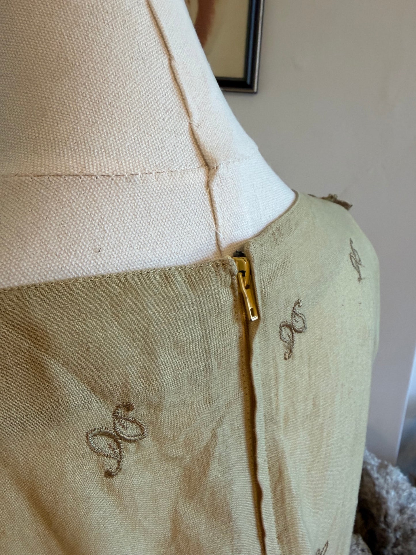 Vintage 1950s Cotton Broderie Anglaise Painted Tea Dress - Size Small/Medium