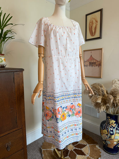 Vintage 1970s Prairie Floral Maxi Dress - Size Large