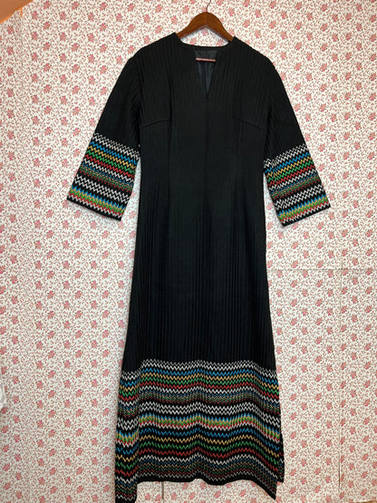 Vintage 1970s Rib Knit Maxi Kaftan with Mutli Colour Metallic Zig Zag