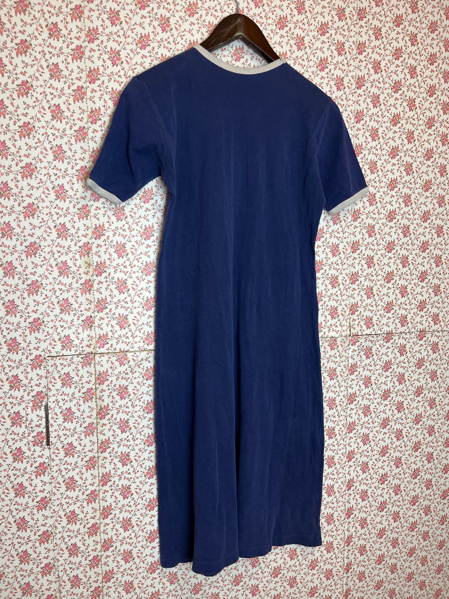 Vintage 1970s Hand Made Flower Pocket T-Shirt Dress