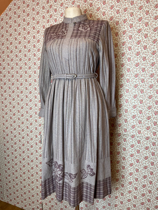 Vintage 1940s Style Woven Wool Purple & Grey Full Skirt Dress