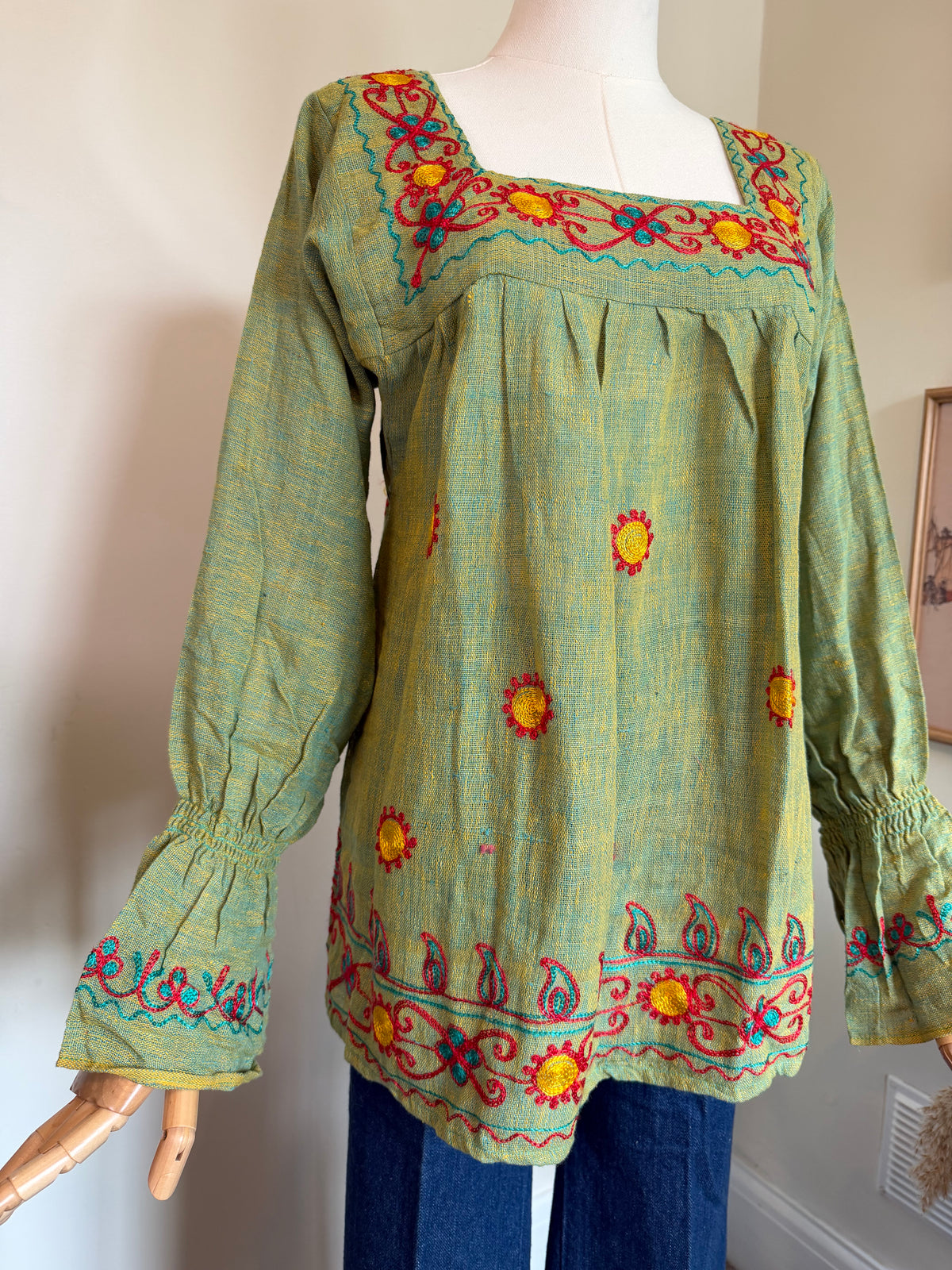 Vintage 1970s Green Cotton Embroidered Boho Tunic Top - Size Medium