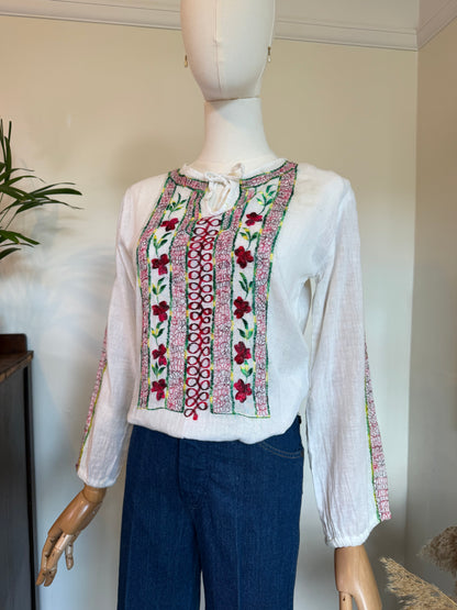 Vintage 1970s Embroidered Blouse - Size Small