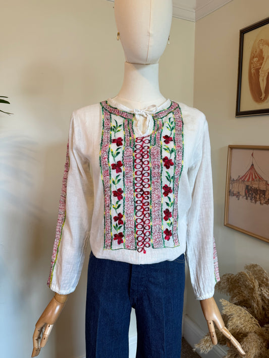 Vintage 1970s Embroidered Blouse - Size Small