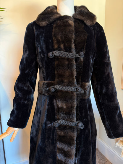 Vintage 1970s Dark Brown Faux Fur Trim Coat - Size Medium