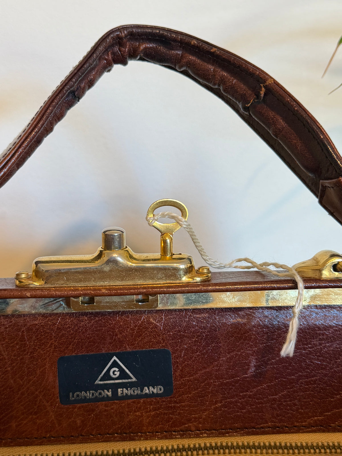 Vintage 1960s Brown Leather Structured Doctor Bag