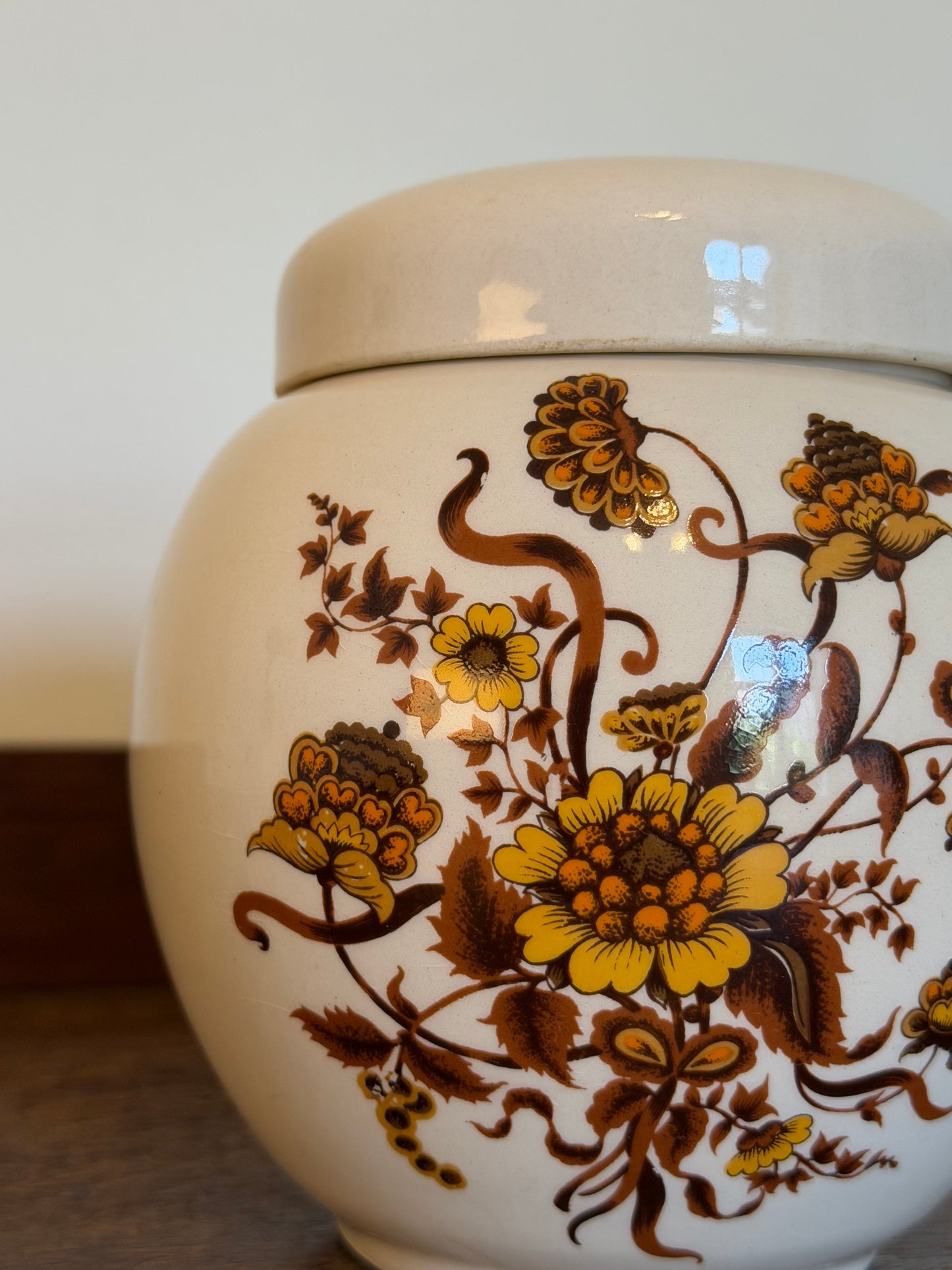 Vintage Sadler Floral Ginger Jar