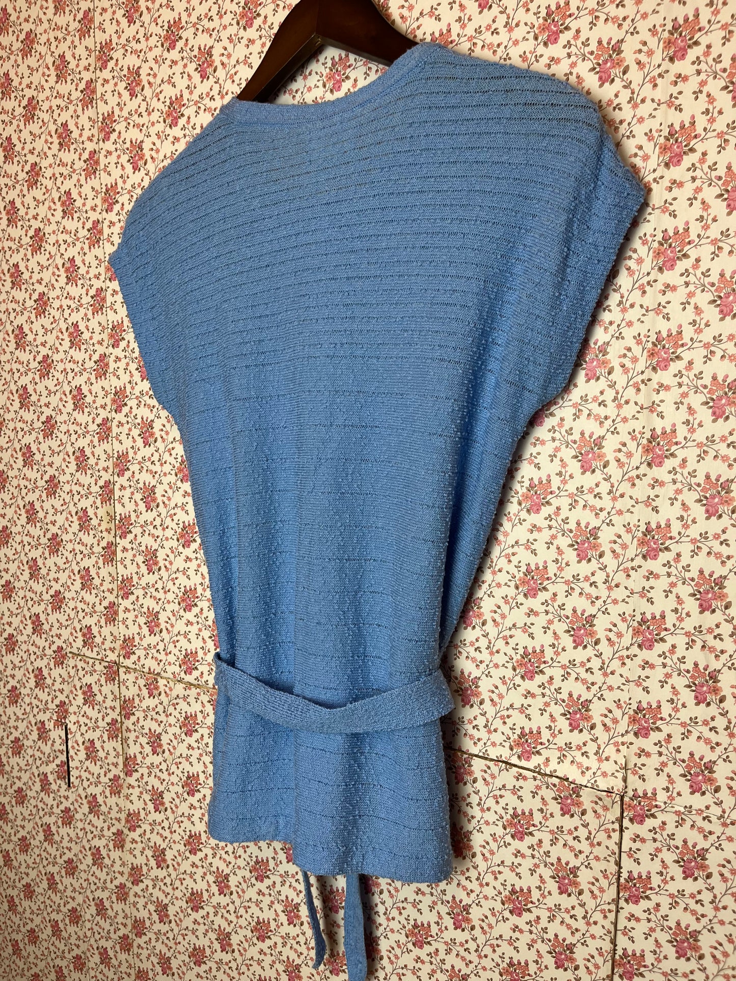 Vintage 1970s Blue Boucle Waist Tie Tee