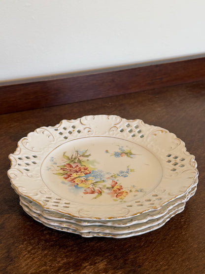 Vintage 1950s Set of 4 Vintage Reticulated Floral Dessert Plates