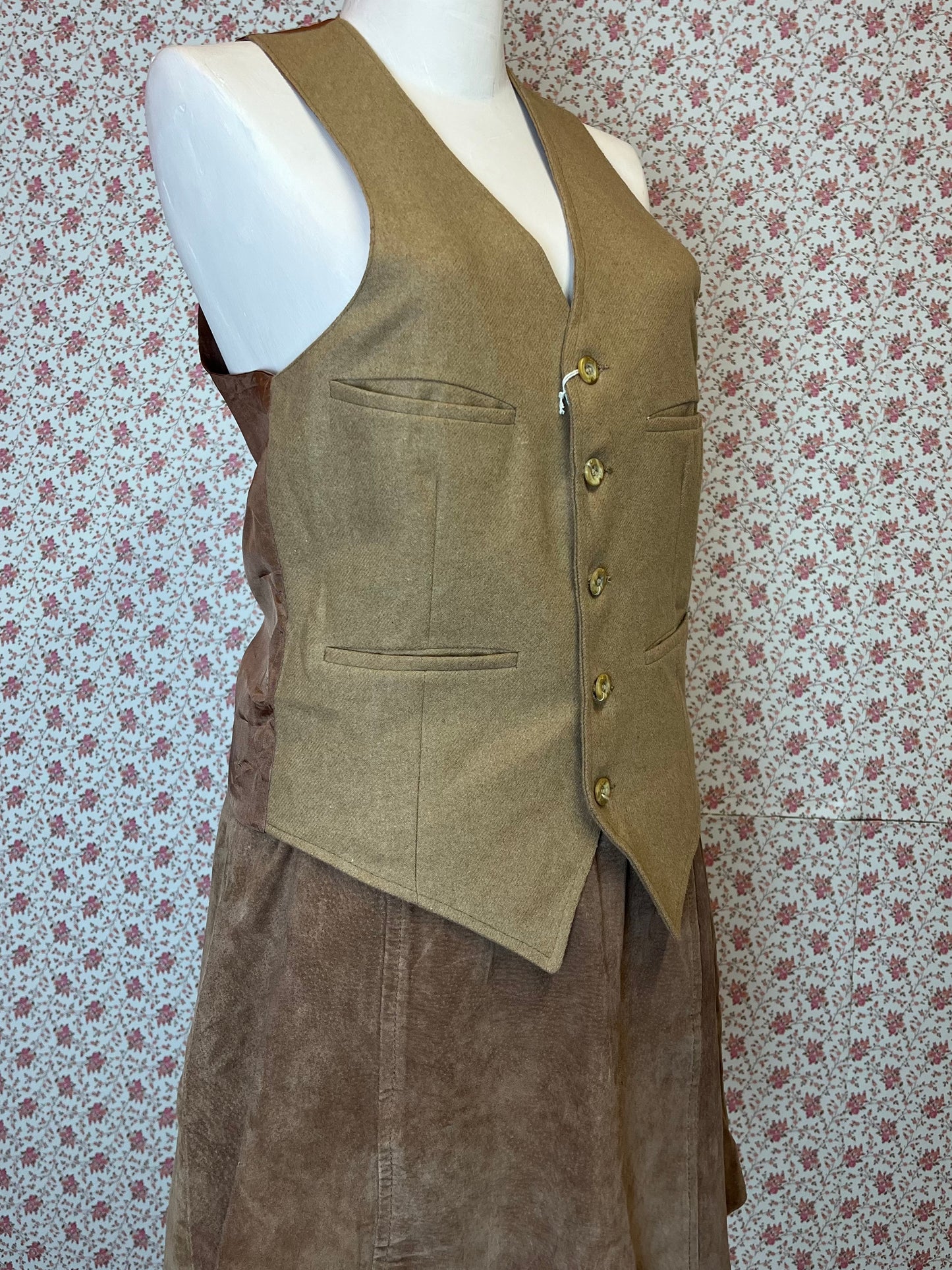 Vintage Brown Wool 5 Button Down Quadruple Pocket Waistcoat