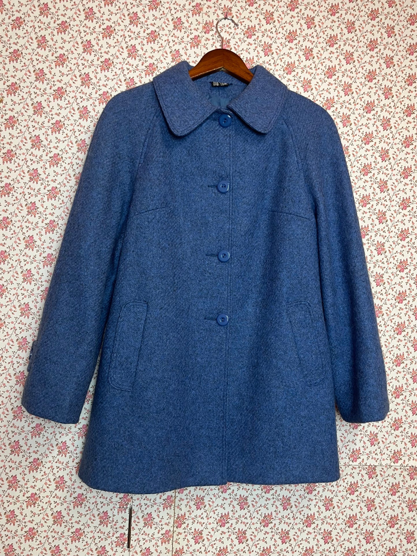 Vintage 1960s Pure Wool Blue Swing Coat