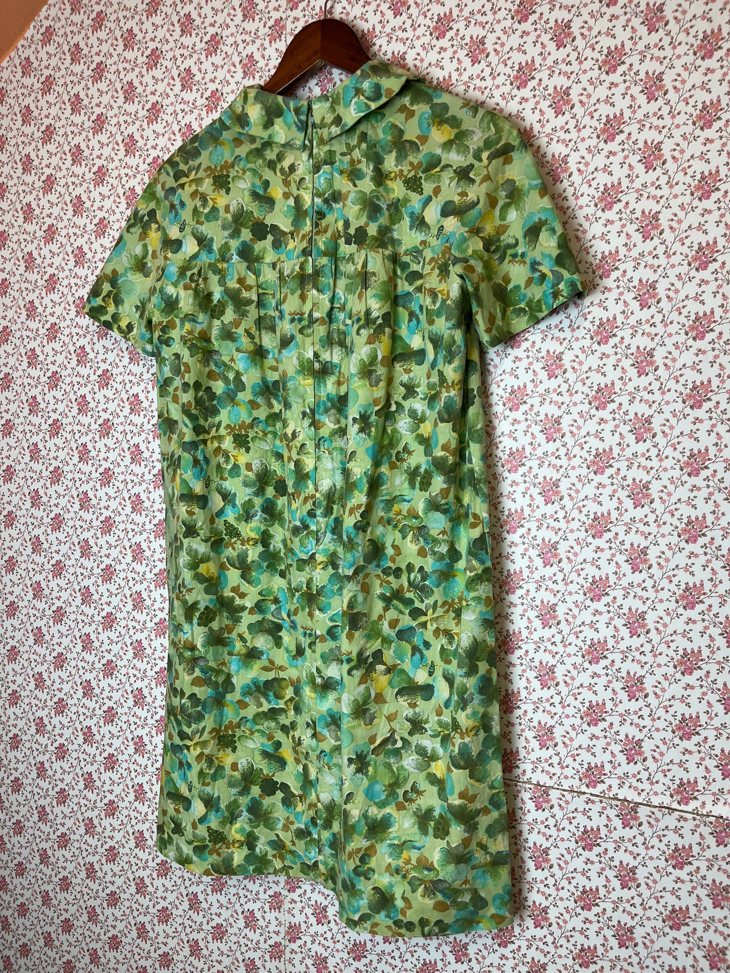 Vintage 1960s Hand Made Floral Smock Dress in Pastel Green & Blue