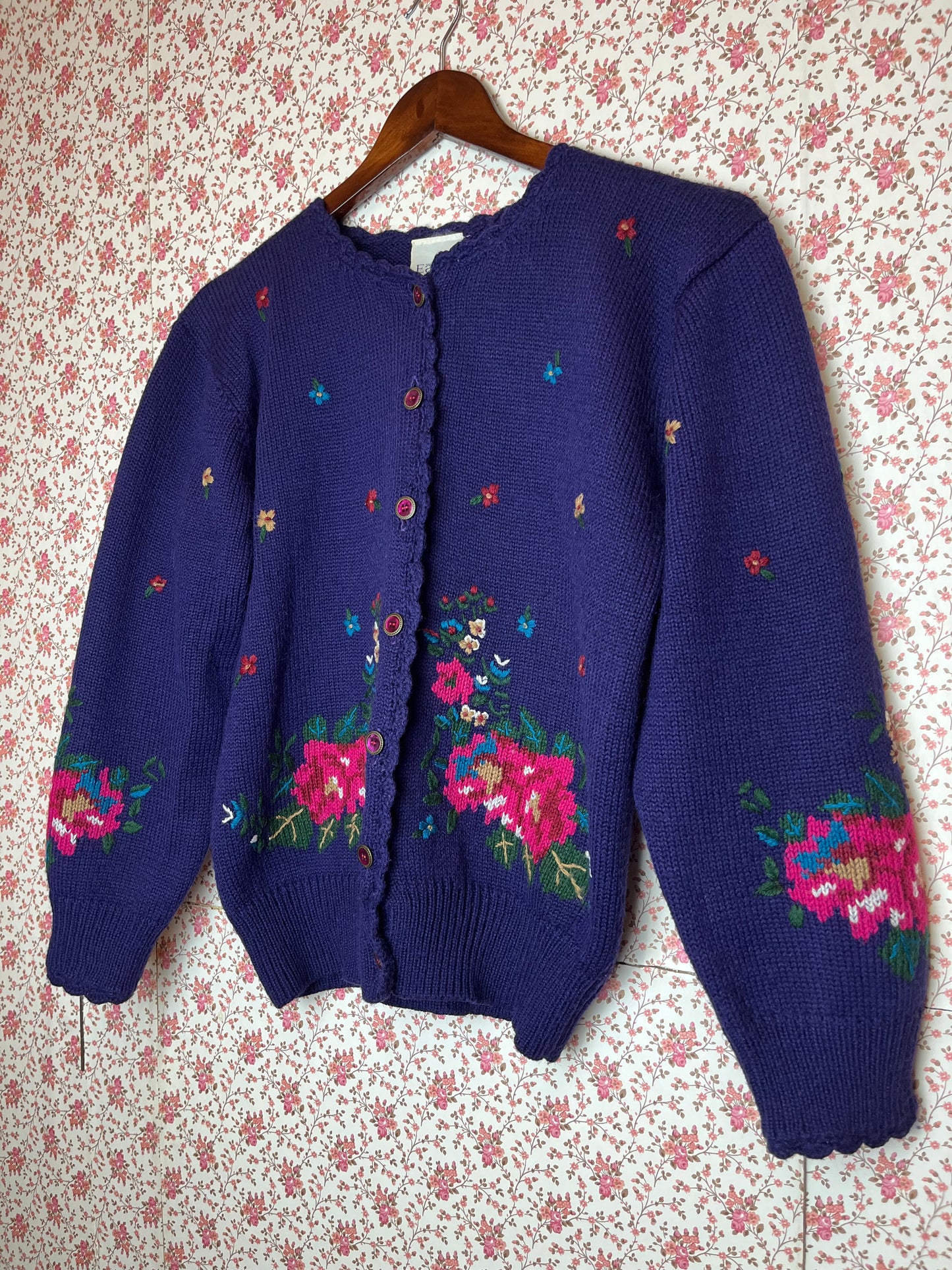 Vintage 1980s Wool Blend Floral Embroidered Knitted Purple Cardigan