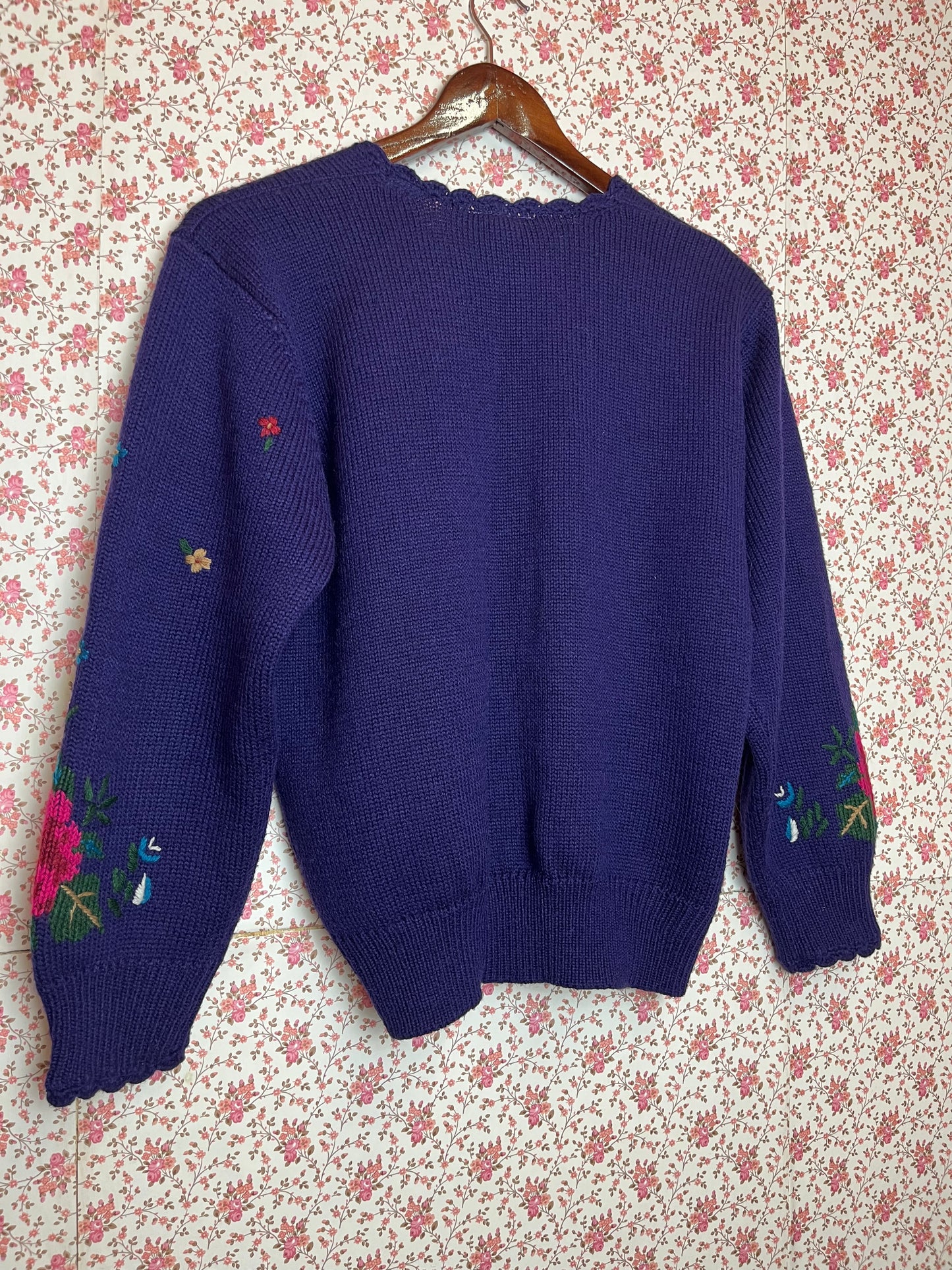 Vintage 1980s Wool Blend Floral Embroidered Knitted Purple Cardigan