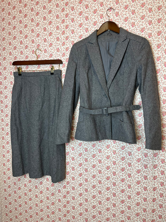 Vintage 1960s Grey Single Breasted Blazer & Skirt Suit Set