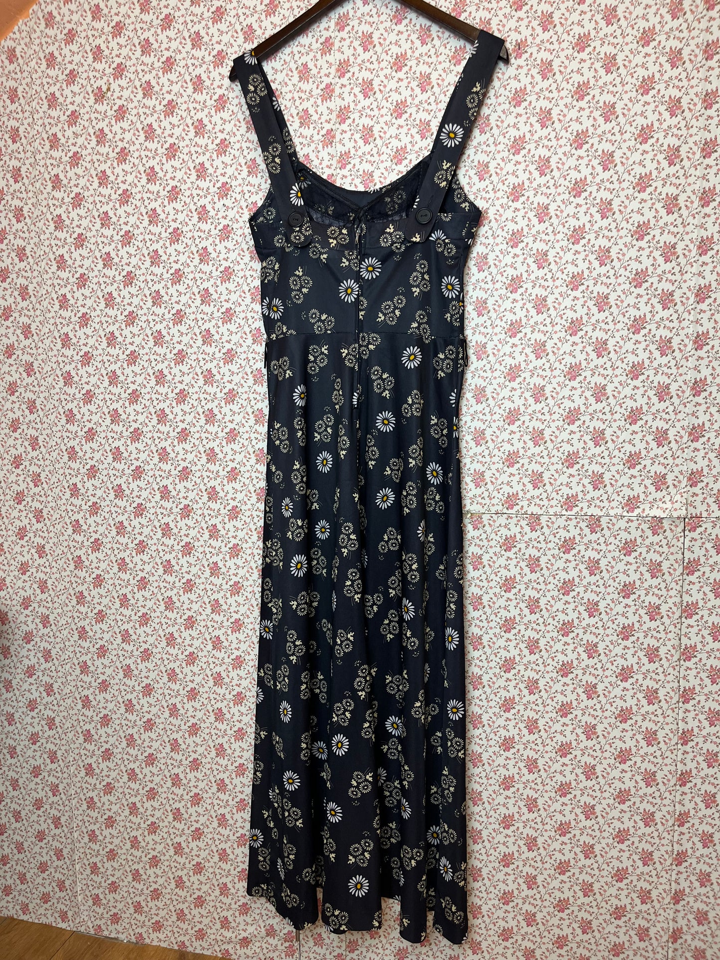 Vintage 1970s Daisy Print Sleeveless Maxi Dress