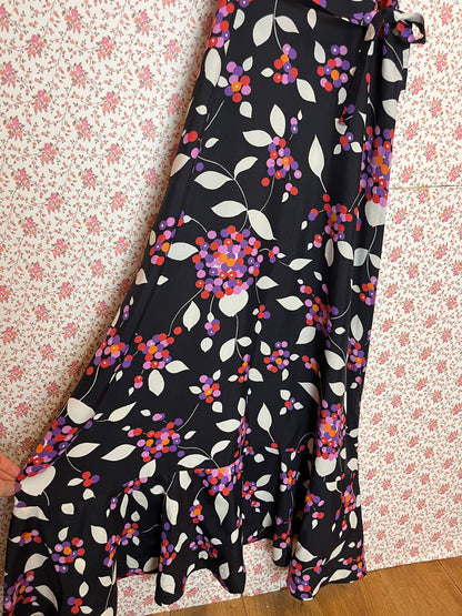 Vintage 1960s Leaf Print Tiered Maxi Dress