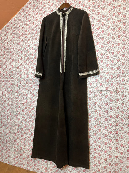 Vintage 1970s Velour Lace Trim Robe