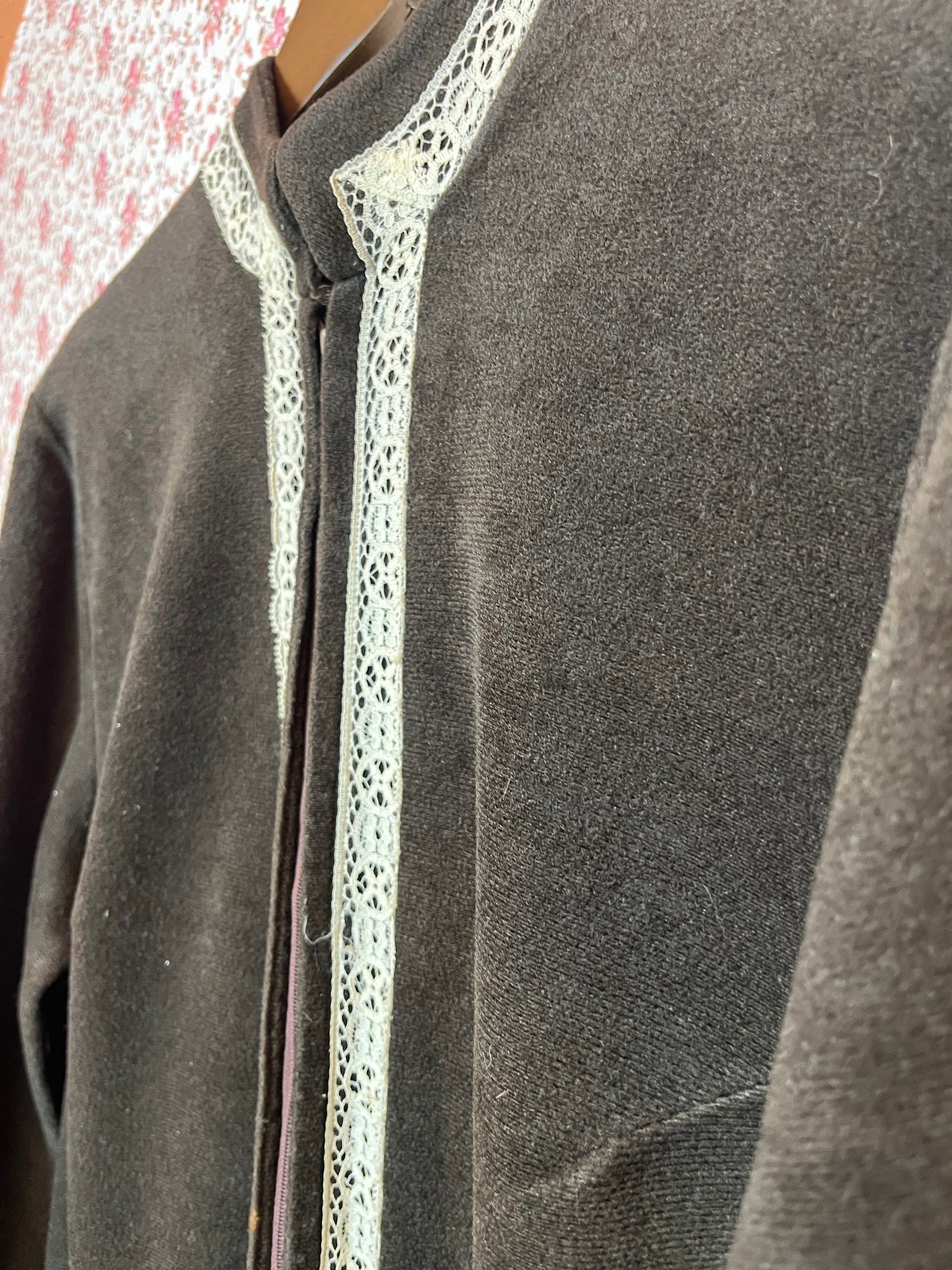 Vintage 1970s Velour Lace Trim Robe