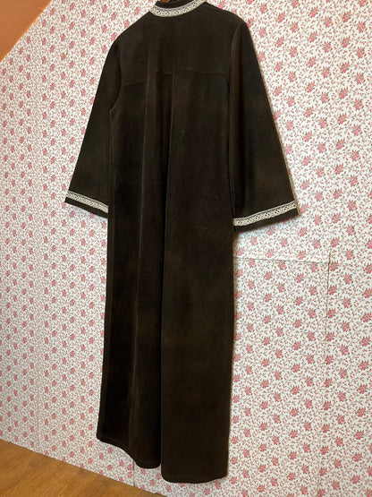 Vintage 1970s Velour Lace Trim Robe