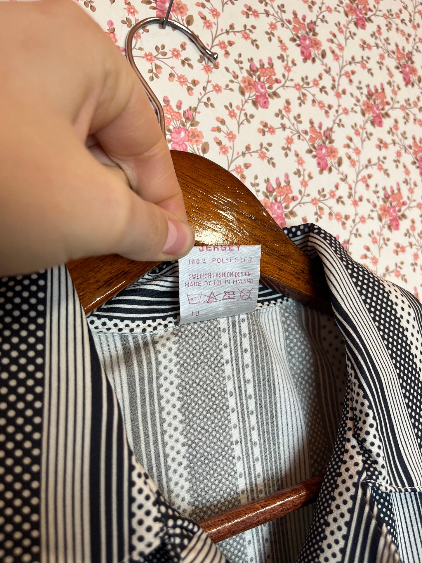Vintage 1970s Striped Popover Shirt