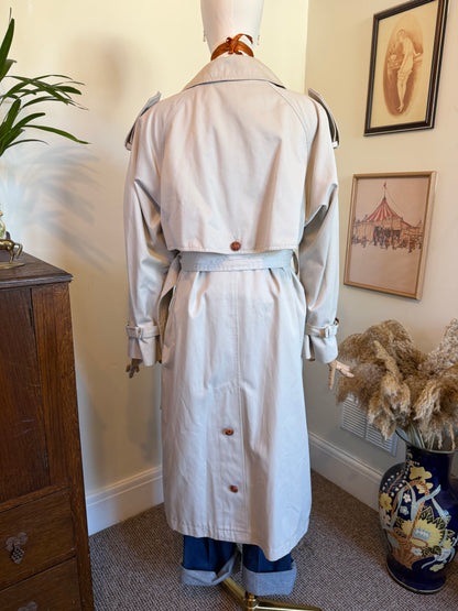 Vintage 1980s  Ecru French Trench Coat - Size Large