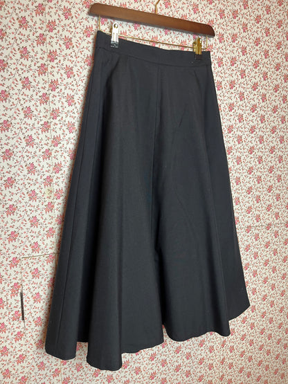 Vintage 1960s Black Full A Line Midi Skirt with Buttons and Pockets