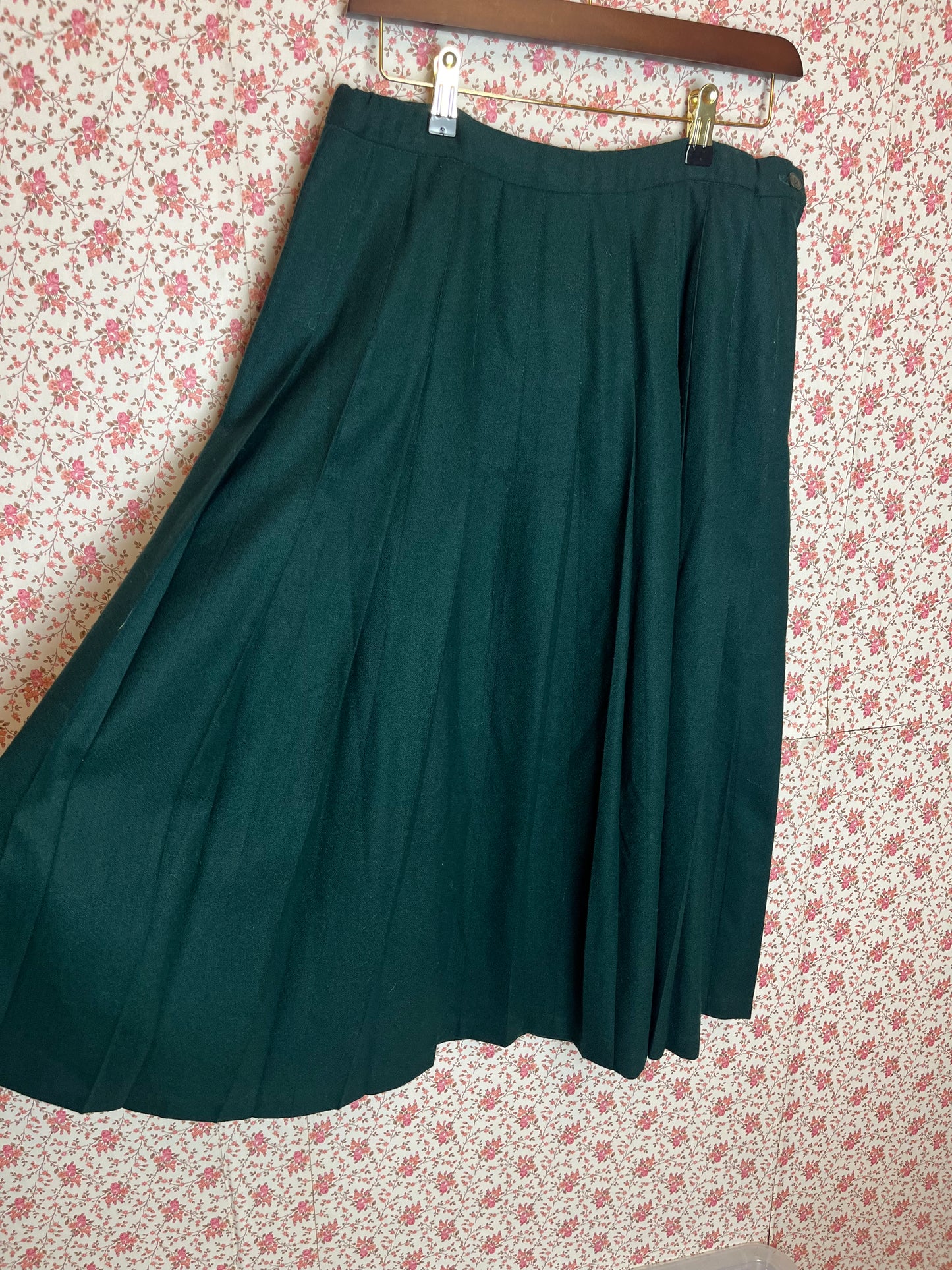 Vintage 1980s Green Pendleton Wool Pleated Midi Skirt