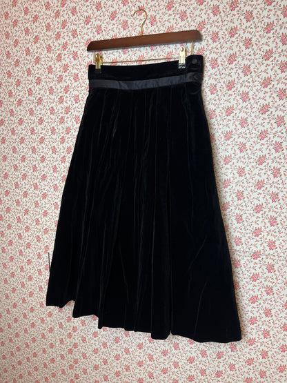 Vintage 1970s Black Cotton Velvet Full Pleated Midi Skirt.