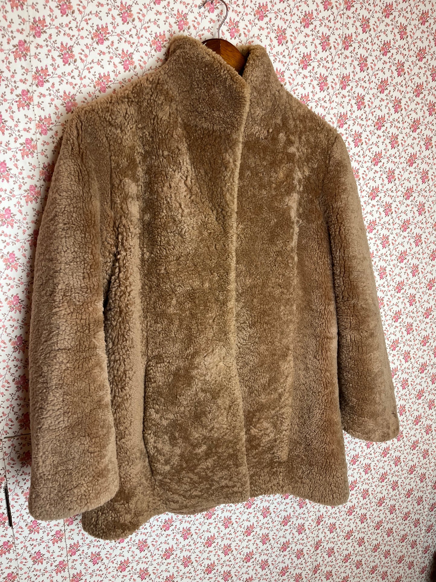 Vintage 1970s Caramel Full Lambskin Short Coat