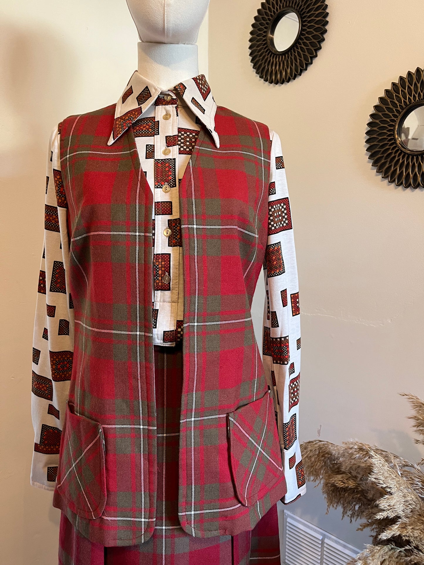 Vintage 1970s wool plaid checked waistcoat and skirt 2 piece suit set In brown and crimson red high waisted skirt vintage suit set size x small small