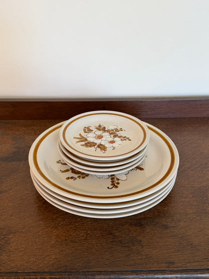 Vintage Japanese Mountain Wood Collection stoneware dinner and side plate set with brown floral design.