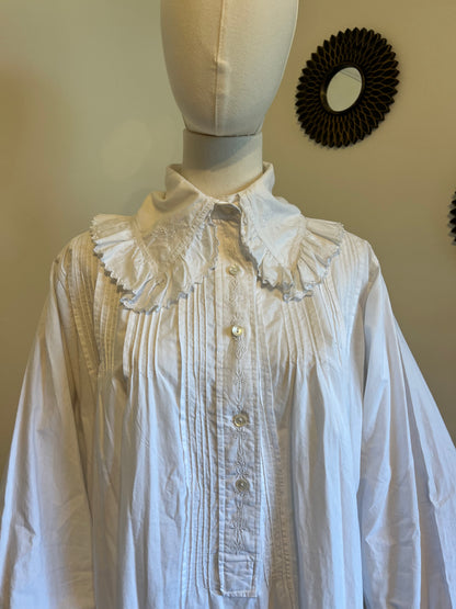 Vintage antique Victorian cotton collared night gown Full length sleeves full/midi length dress with hand embroidery, ruffle frills and pin tuck pleats 