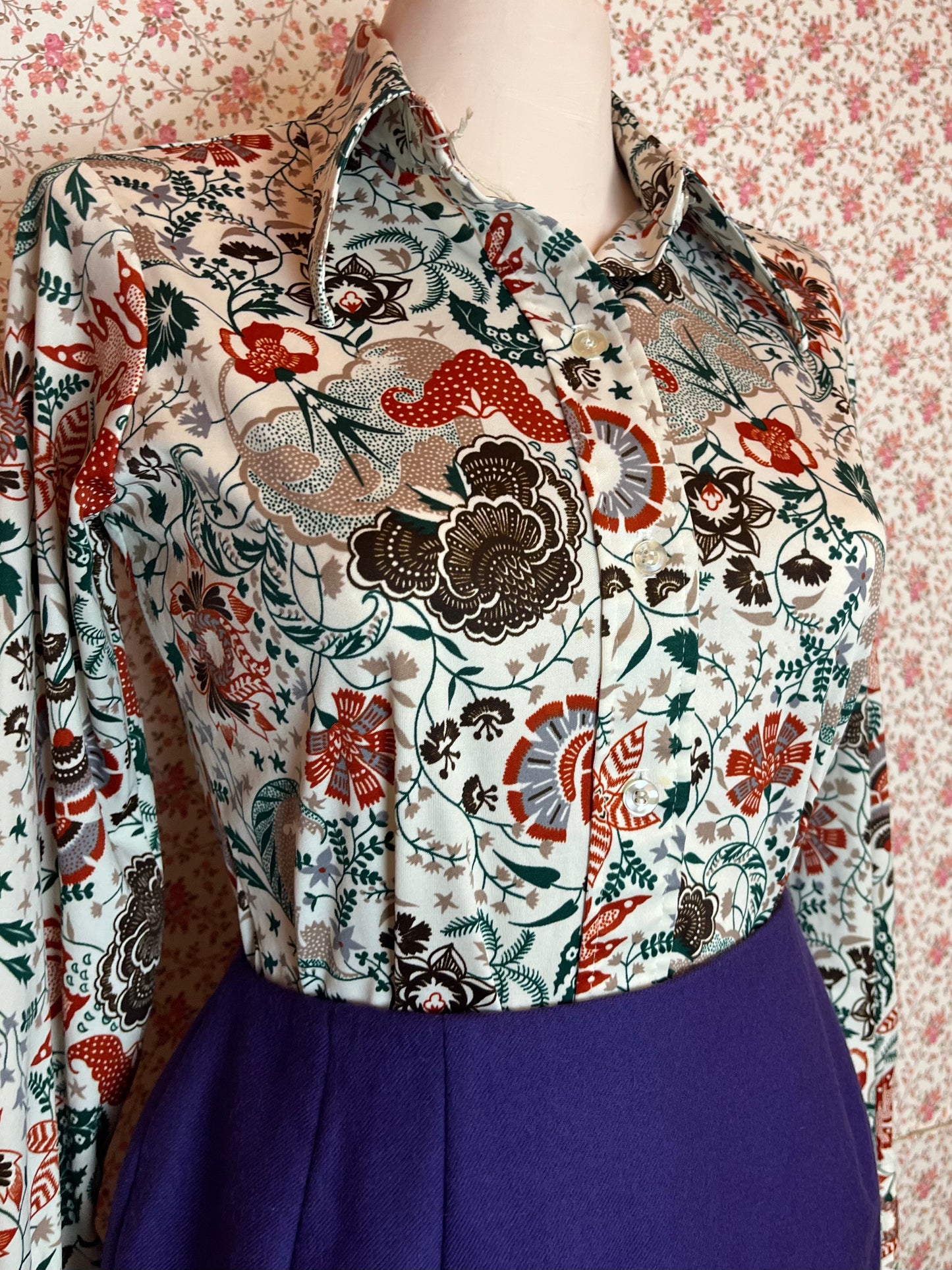 Vintage 1970s Cricket Lane Floral Long Sleeve Shirt